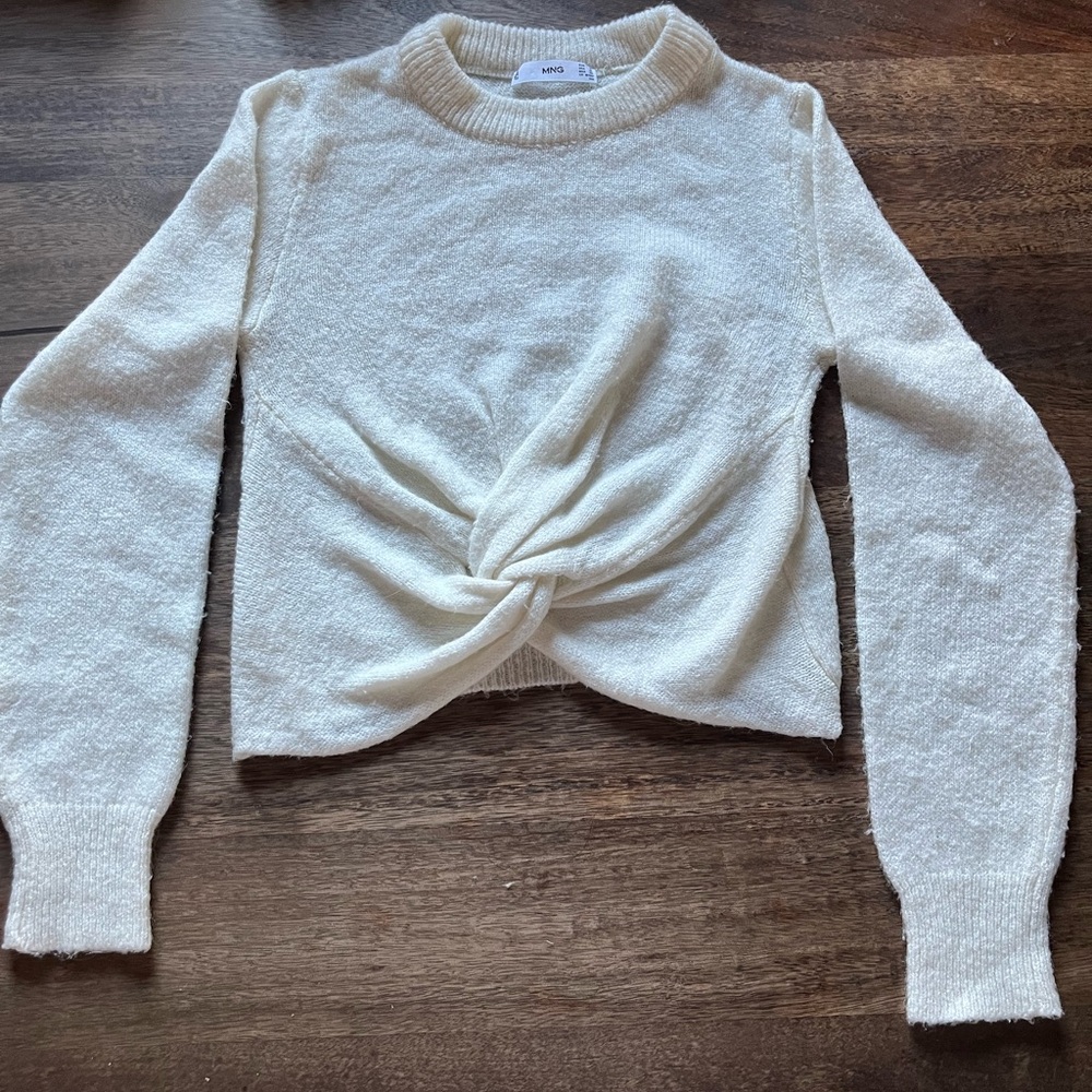 Mango Cropped Sweater